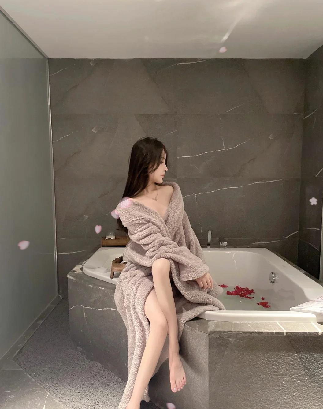 b692a501cc68319ea2afe561ac1736ac.png